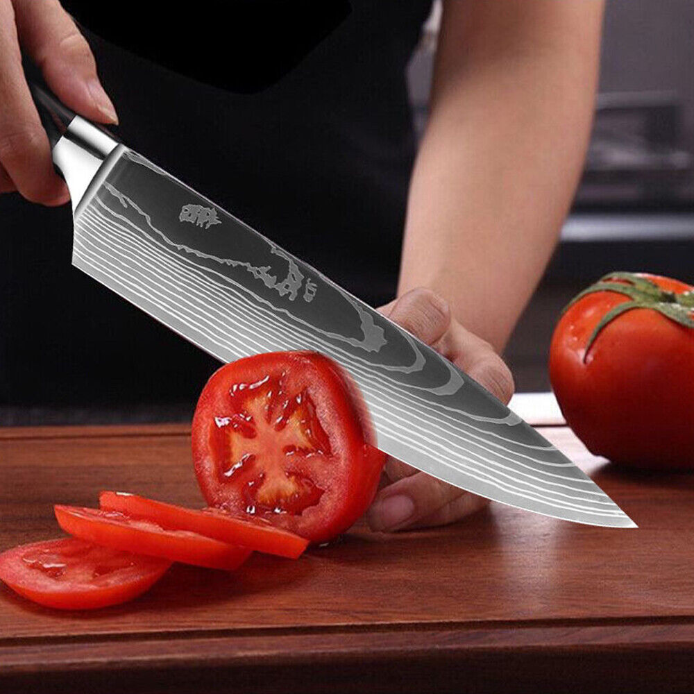 Knife set that reduces hand fatigue while cooking