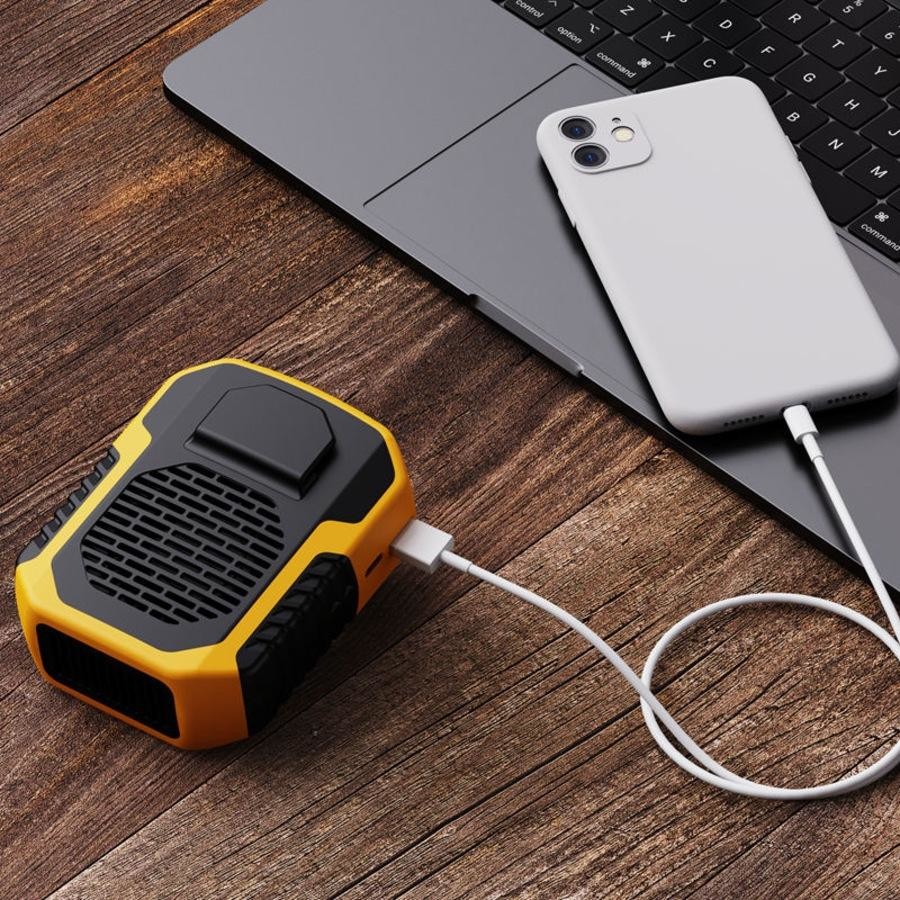 Clip on waist fan for outdoor work