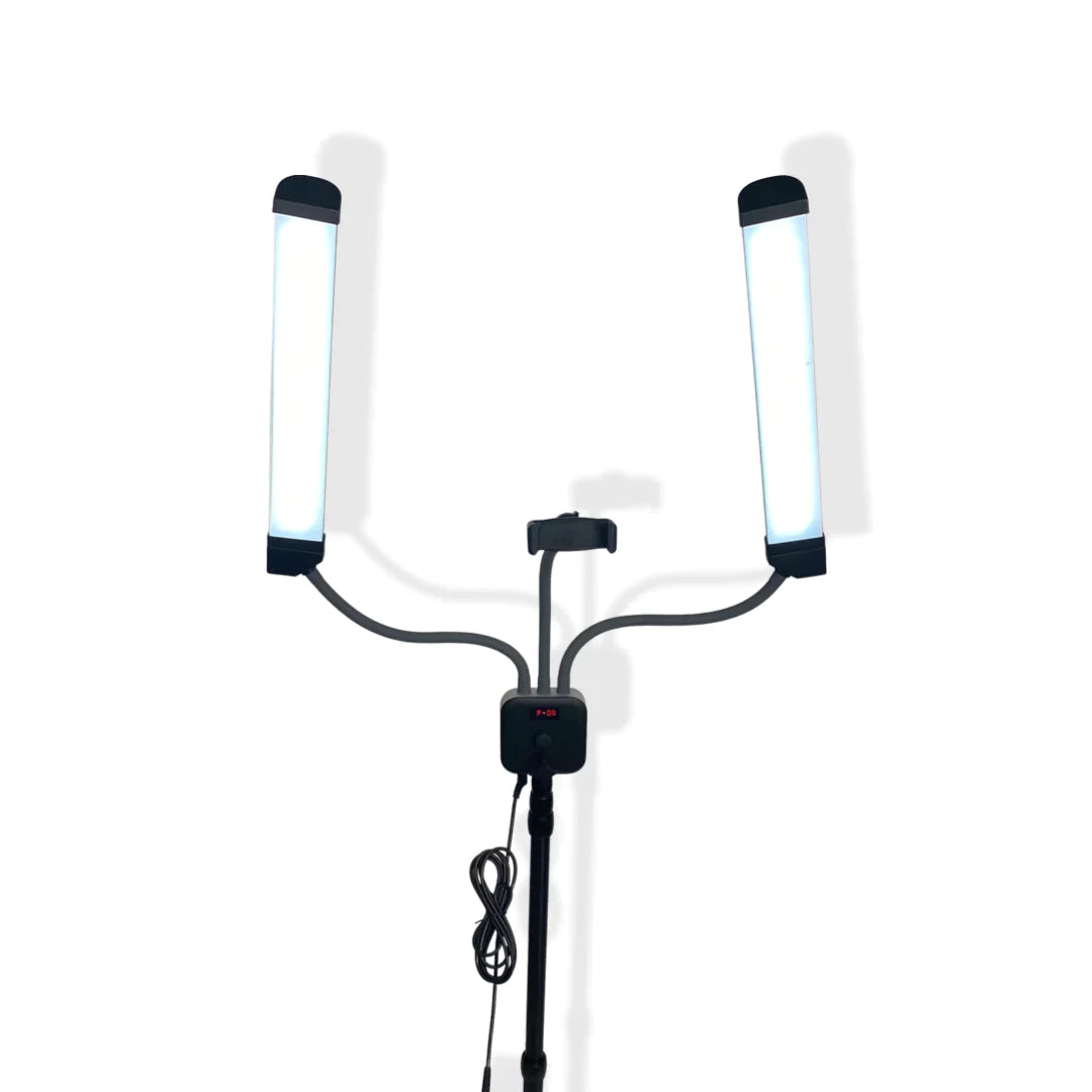 Adjustable light stand for photography and video creation

